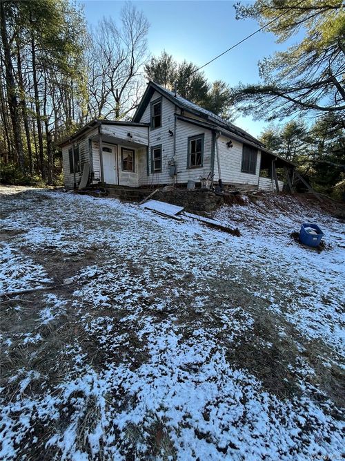 92 Whitehead Rd, Sparrow Bush, NY, 12780-5113 | Card Image