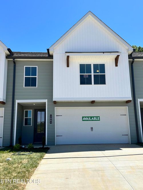 1661 Lateglow Way, Knoxville, TN, 37931-2567 | Card Image