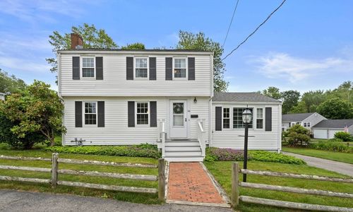56 Mamie Rd, Weymouth, MA, 02190-1731 | Card Image