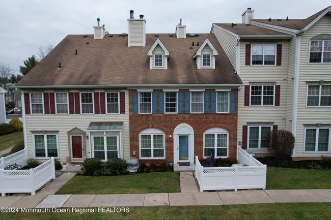 504 Red Crest Ln, Condo with 2 bedrooms, 3 bathrooms and 1 parking in Branchburg NJ | Image 26