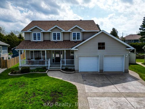 8 Sandpiper Crt, Southampton, ON, N0H2L0 | Card Image