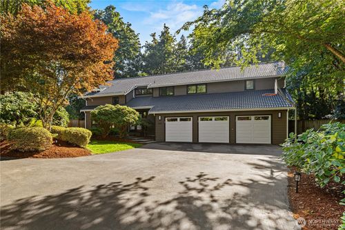 28030 185th Pl Se, Kent, WA, 98042-5455 | Card Image