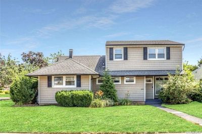 3251 Neptune Avenue, House other with 4 bedrooms, 2 bathrooms and null parking in Oceanside NY | Image 1