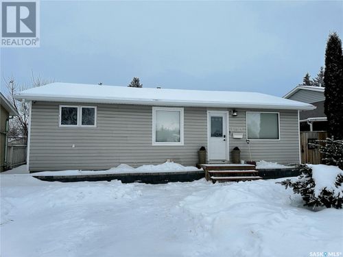  Laurier Cres, North Battleford, SK, S9A3A5 | Card Image