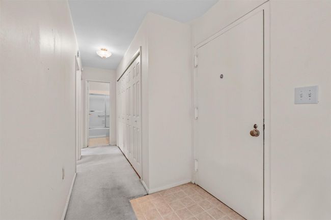 APT-1L - 1 Lakeview Dr, Home with 1 bedrooms, 1 bathrooms and 1 parking in Peekskill NY | Image 6