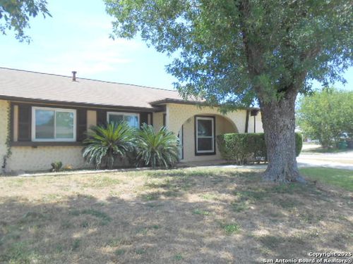 703 Smoke Tree Dr, San Antonio, TX, 78227-1030 | Card Image