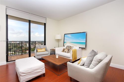 apt-1417-888 S Douglas Rd, Coral Gables, FL, 33134-7569 | Card Image