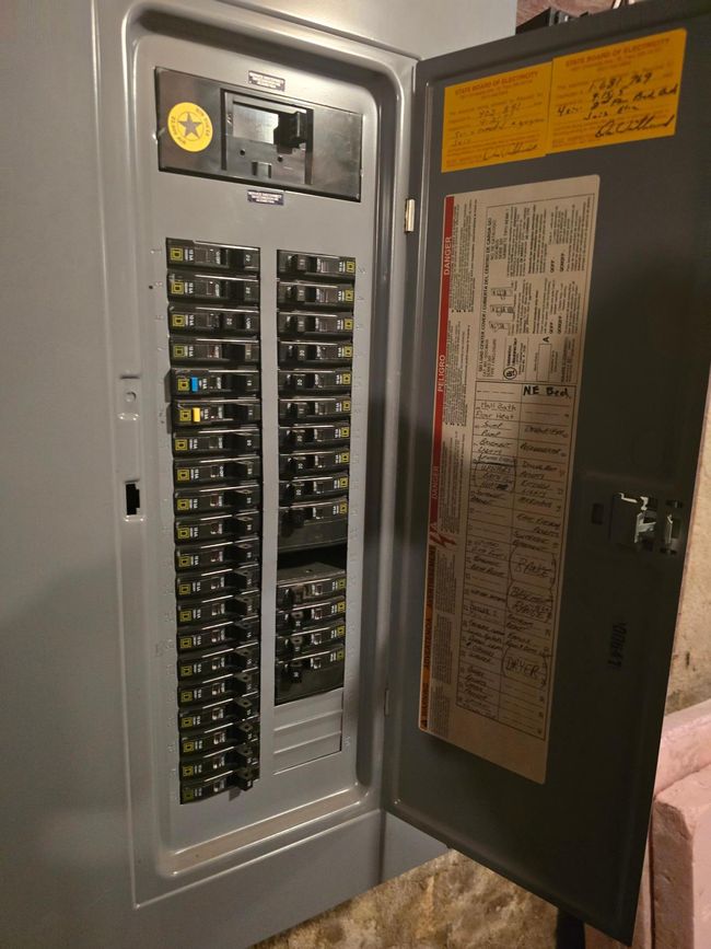 200 amp breakers | Image 43