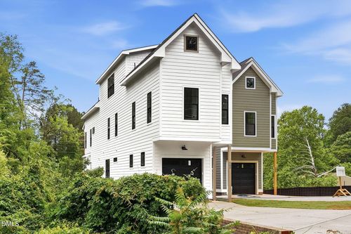 502 W Chatham St, Apex, NC, 27502-1414 | Card Image