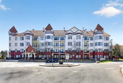 137-60 Royal Oak Plaza Nw, Calgary, AB, T3G0A7 | Card Image