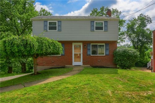 1132 Oblock Rd, Pittsburgh, PA, 15239-2518 | Card Image