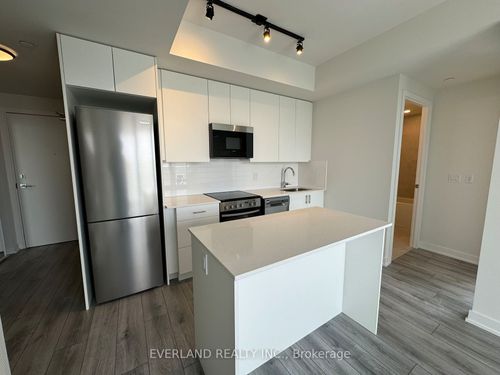 905-15 Ellerslie Ave, Toronto, ON, M2N0L7 | Card Image
