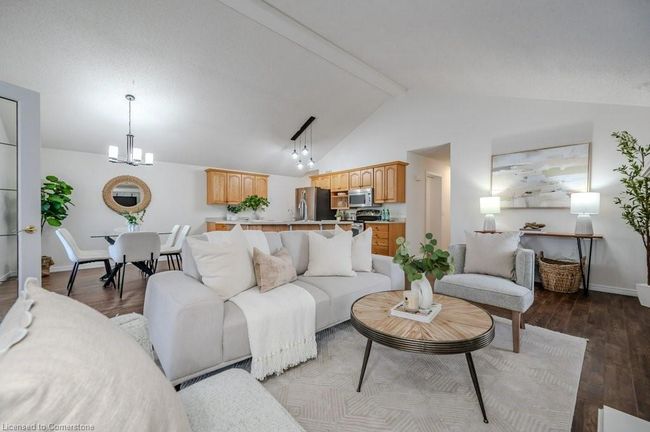 185 Wesley Cres, House other with 2 bedrooms, 2 bathrooms and 2 parking in Waterloo ON | Image 6