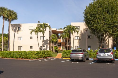 apt-116-5250 Las Verdes Cir, Delray Beach, FL, 33484-8058 | Card Image