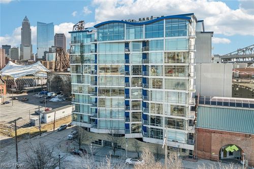 apt-1002-1237 Washington Ave, Cleveland, OH, 44113-2364 | Card Image