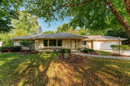 1920 Fairhaven Boulevard, Elm Grove, WI, 53122 | Card Image