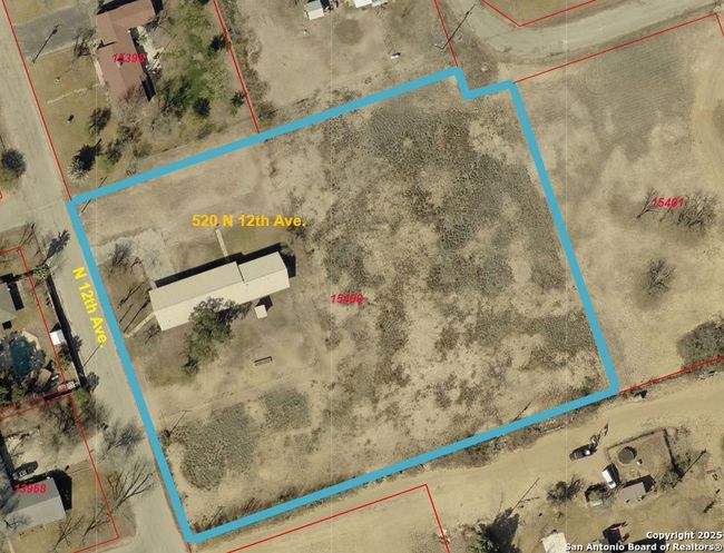 520 N 12 Th Ave, House other with 5 bedrooms, 3 bathrooms and null parking in Crystal City TX | Image 19