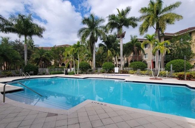 APT-304 - 6533 Emerald Dunes Dr, Condo with 2 bedrooms, 2 bathrooms and null parking in West Palm Beach FL | Image 20