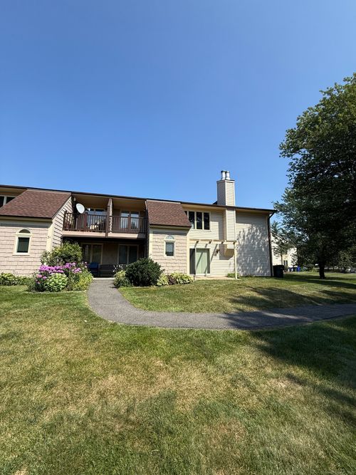 25-25 Little Oak Ln, Rocky Hill, CT, 06067-1839 | Card Image