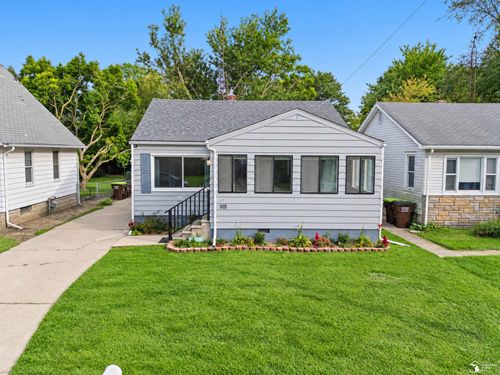 918 Harbor Ave, Monroe, MI, 48162-5602 | Card Image
