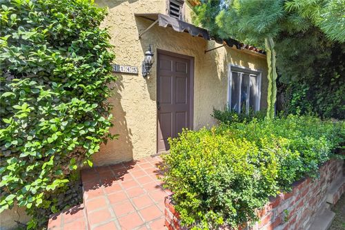 1145 N Genesee, Los Angeles, CA, 90046 | Card Image