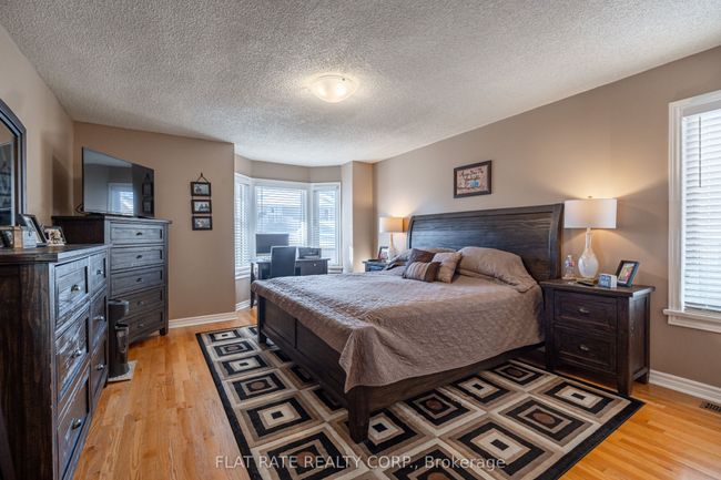10 Hillview Dr, House other with 5 bedrooms, 3 bathrooms and 4 parking in Bobcaygeon ON | Image 13