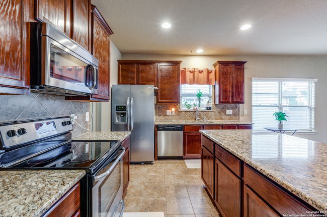 508 Saddle Pass, House other with 3 bedrooms, 2 bathrooms and null parking in Cibolo TX | Image 5