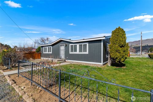 23 Hanna Ave, Rock Island, WA, 98850-9502 | Card Image
