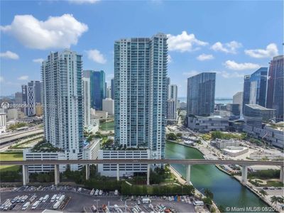 2412 - 92 Sw 3rd St, Condo with 2 bedrooms, 2 bathrooms and null parking in Miami FL | Image 1