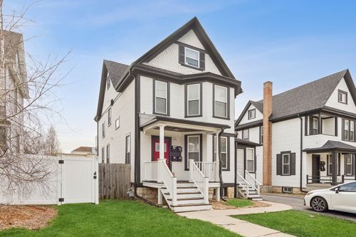 2r-127 N West Street, Wheaton, IL, 60187 | Card Image