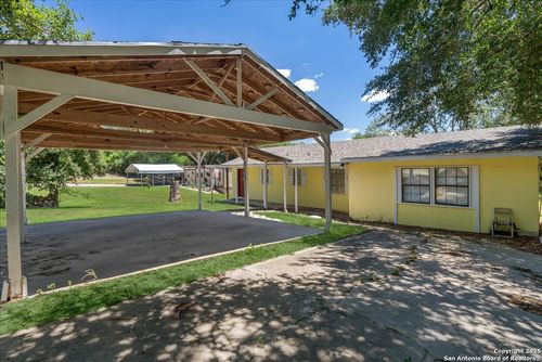 232 Vista Dr, Sandia, TX, 78383-4090 | Card Image