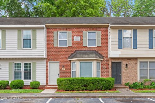 c-112 Concord Dr, Greenville, NC, 27834-4402 | Card Image