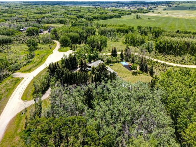 11 Grove Lane, House other with 5 bedrooms, 3 bathrooms and 8 parking in Rocky View County AB | Image 40