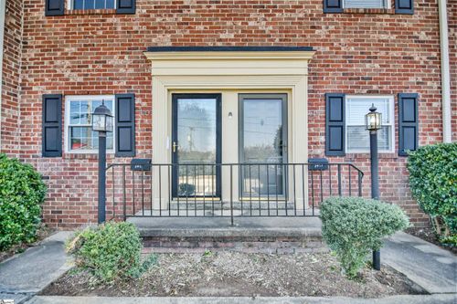2530 E North St, Greenville, SC, 29615-1441 | Card Image