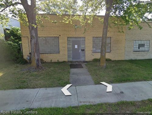 13560 Auburn St, Detroit, MI, 48223-3415 | Card Image