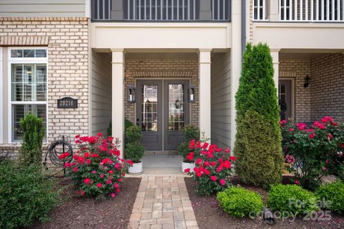 20216 Shaffer Bach Ln, Charlotte, NC, 28277-6794 | Card Image