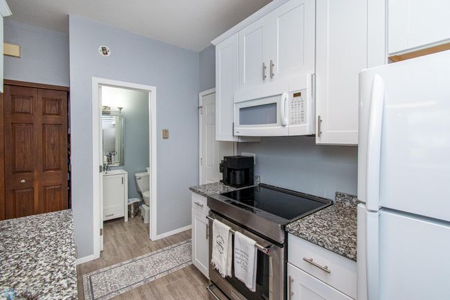 Kitchen | Image 23