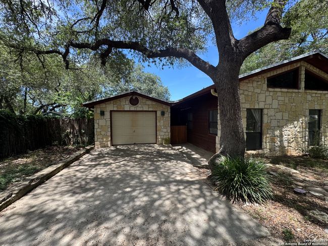 7055 Old Spring Branch Rd, House other with 3 bedrooms, 2 bathrooms and null parking in Spring Branch TX | Image 6