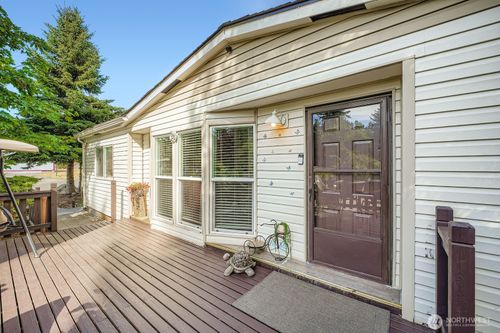 20-2431 S 371st St, Federal Way, WA, 98003-7656 | Card Image