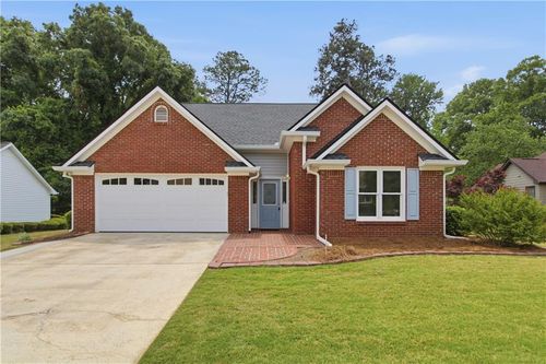 165 Fenwyck Cmns, fayetteville, GA, 30214-1770 | Card Image