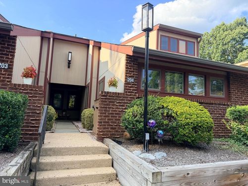204 Uxbridge, CHERRY HILL, NJ, 08034 | Card Image