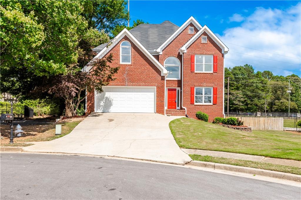 Windsor Oak Ct, Lawrenceville, GA 30045