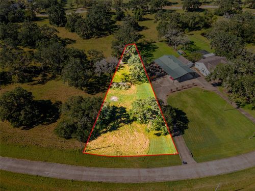 718 Rancho Chico Ct, Angleton, TX, 77515-2739 | Card Image
