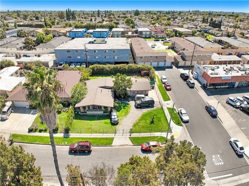 9592 Katella Ave, Anaheim, CA, 92804-6435 | Card Image
