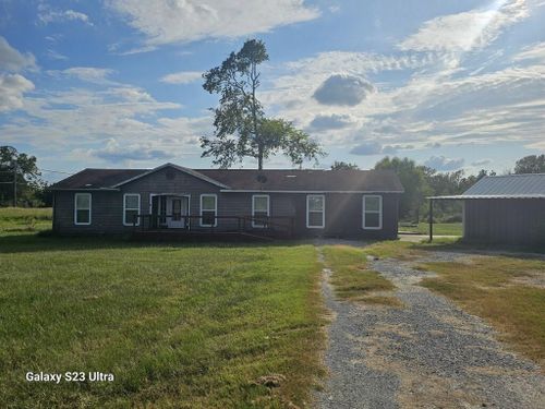 20198 Bracewell Road, Bedias, TX, 77831 | Card Image