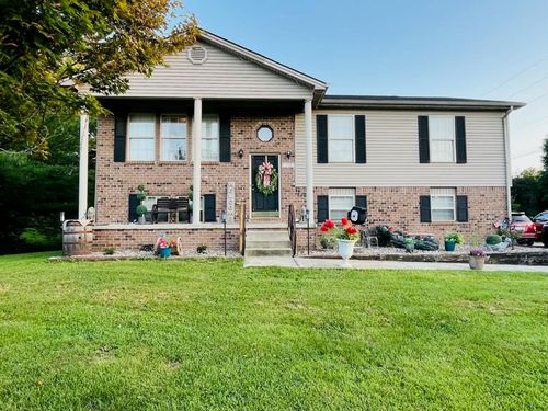 315 Pinnacle View Dr, Berea, KY, 40403-9052 | Card Image