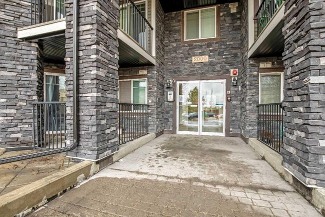 2216 - 175 Panatella Hill Nw, Home with 1 bedrooms, 1 bathrooms and 1 parking in Calgary AB | Image 3