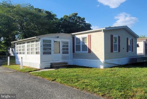 161 Country Ln, Buena, NJ, 08310-1300 | Card Image