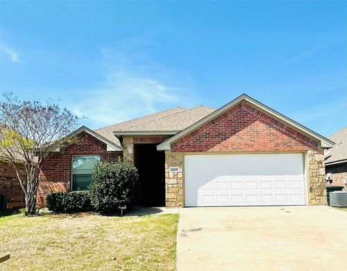 4502 Sapphire Ln, Granbury, TX, 76049-6620 | Card Image