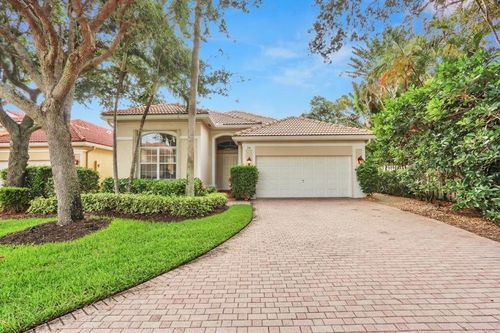 116 Palm Cir, Atlantis, FL, 33462-6627 | Card Image